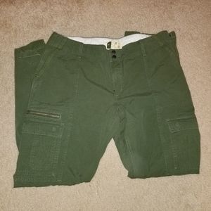 NWT Ladies Eddie Bauer cargo pants - size 16